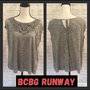 NWT, BCBG Sample Loose-Fit/Lightweight Boxy Tee w/Sequin Details - XS (Fits S)